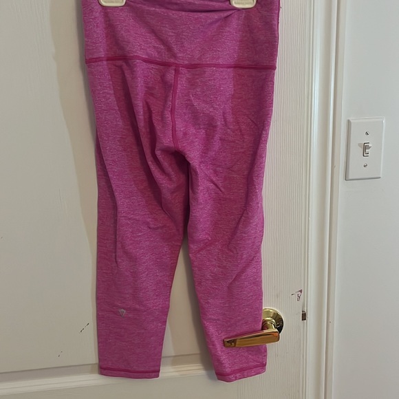 Ivivva Capris - Picture 2 of 3